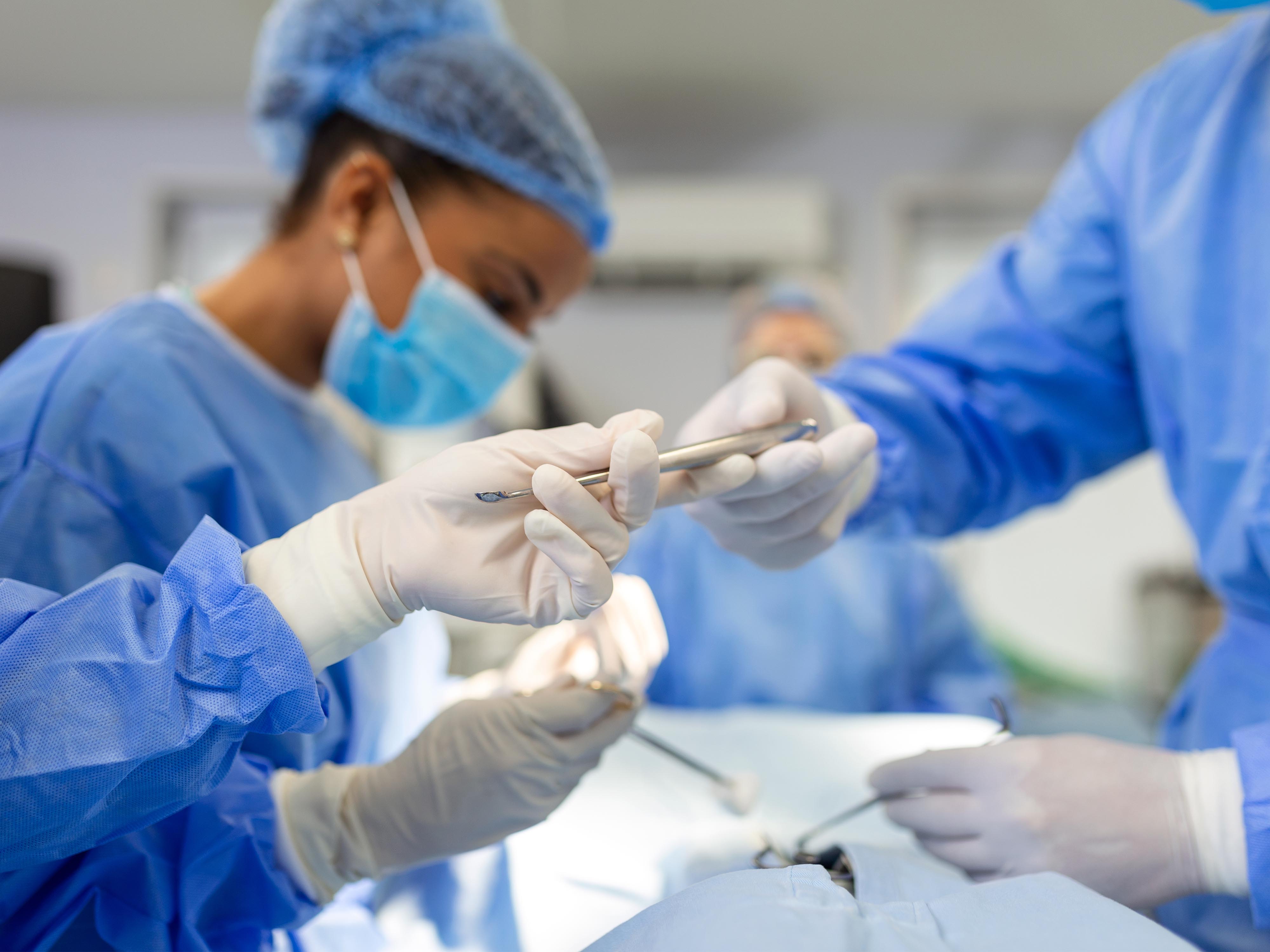 When Can I Return to Work After Aesthetic Surgery?